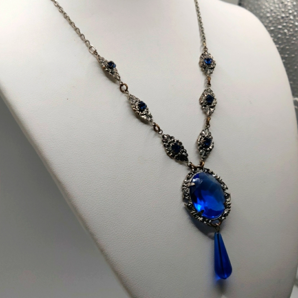 Upcycled VTG Victorian style pendant.#241